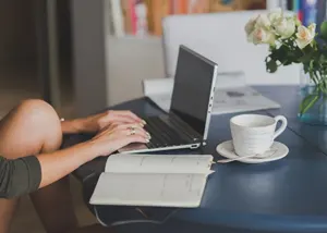 专业加拿大网课代修/代上/代考,您贴心网课学业管家